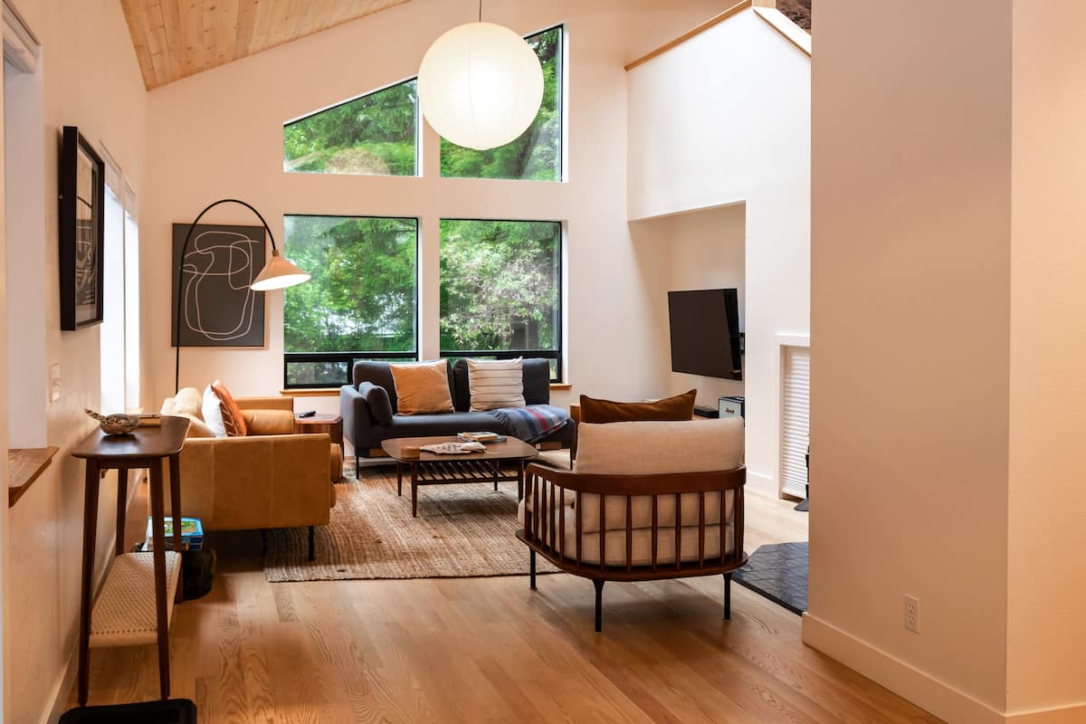 COASTAL RETREAT